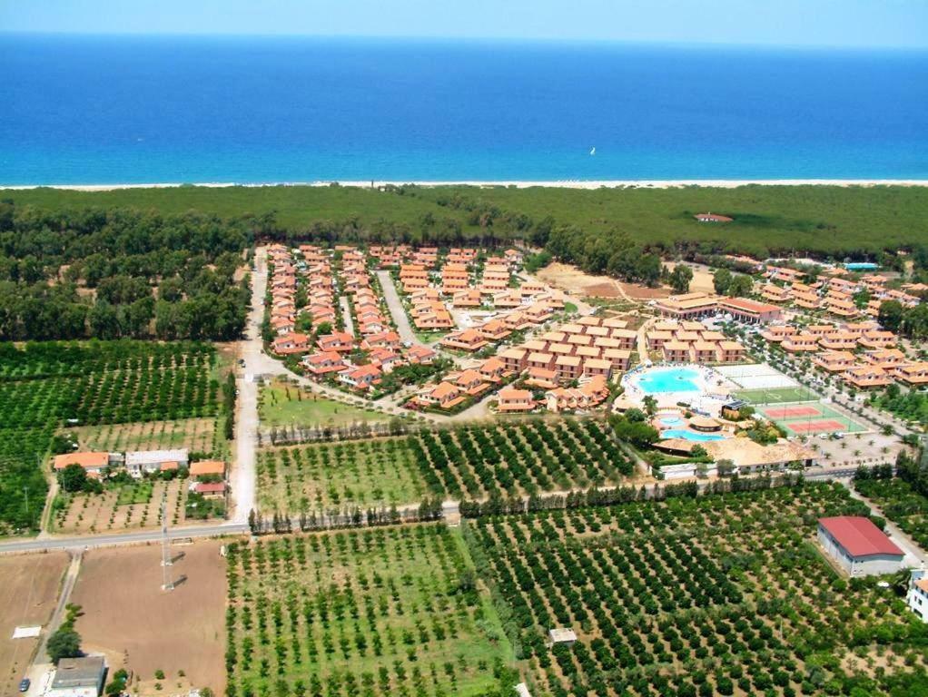 Villetta Aurora Villaggio Porto Ada A 2 Passi Dal Mare Pizzo  Luaran gambar
